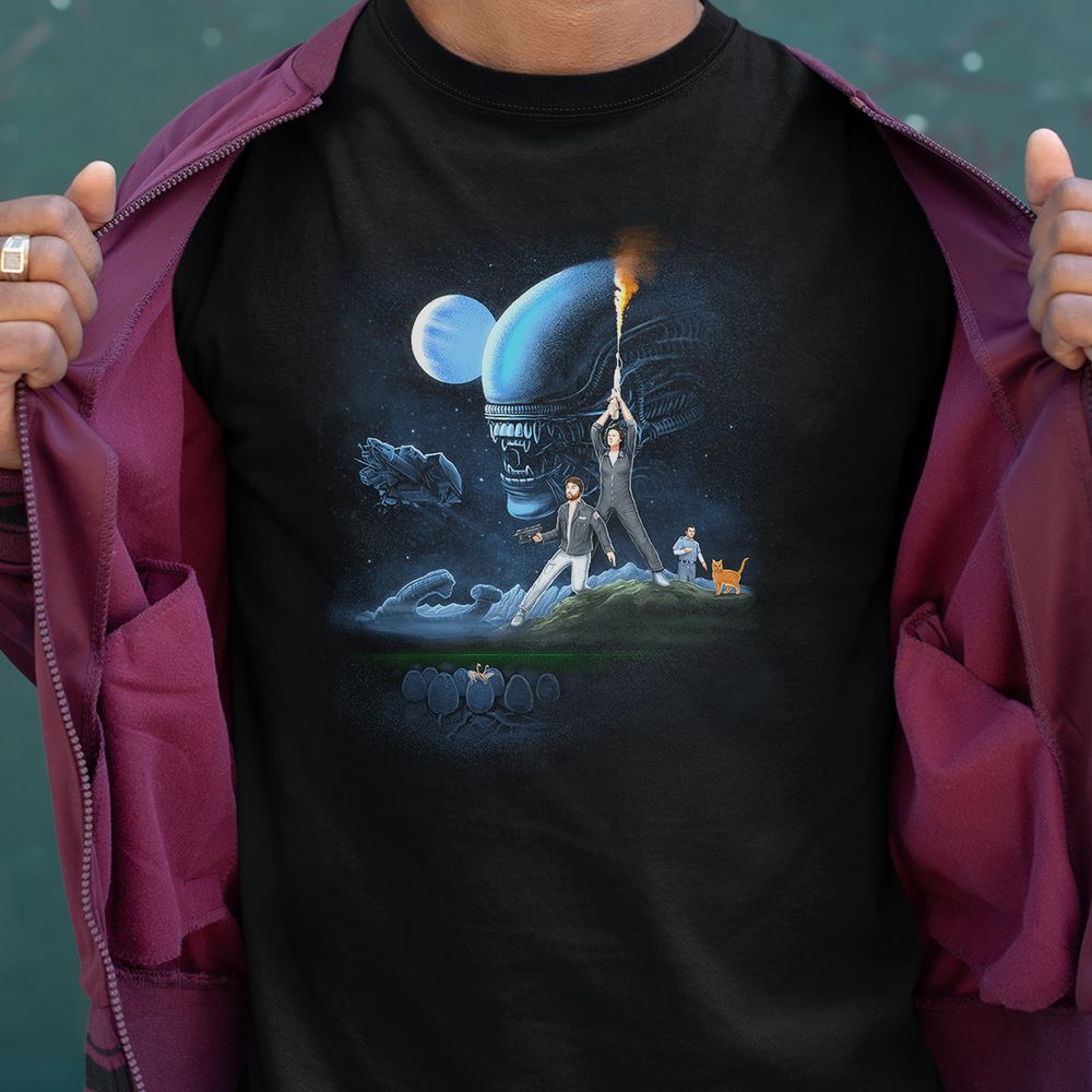 Classic Unisex T-Shirt - H56CAS2L - model - 0