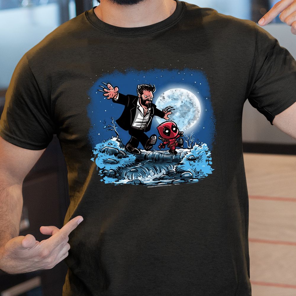 Classic Unisex T-Shirt - W9Q2DCND - model - 0