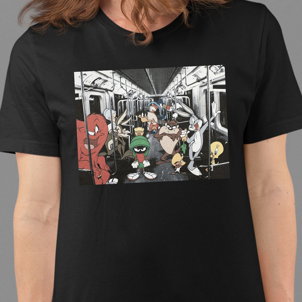 Classic Unisex T-Shirt - H1JM14Z1 - model - 0