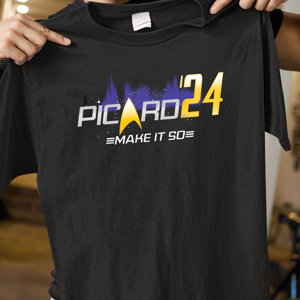 Classic Unisex T-Shirt - C7M2NX1M - model - 0