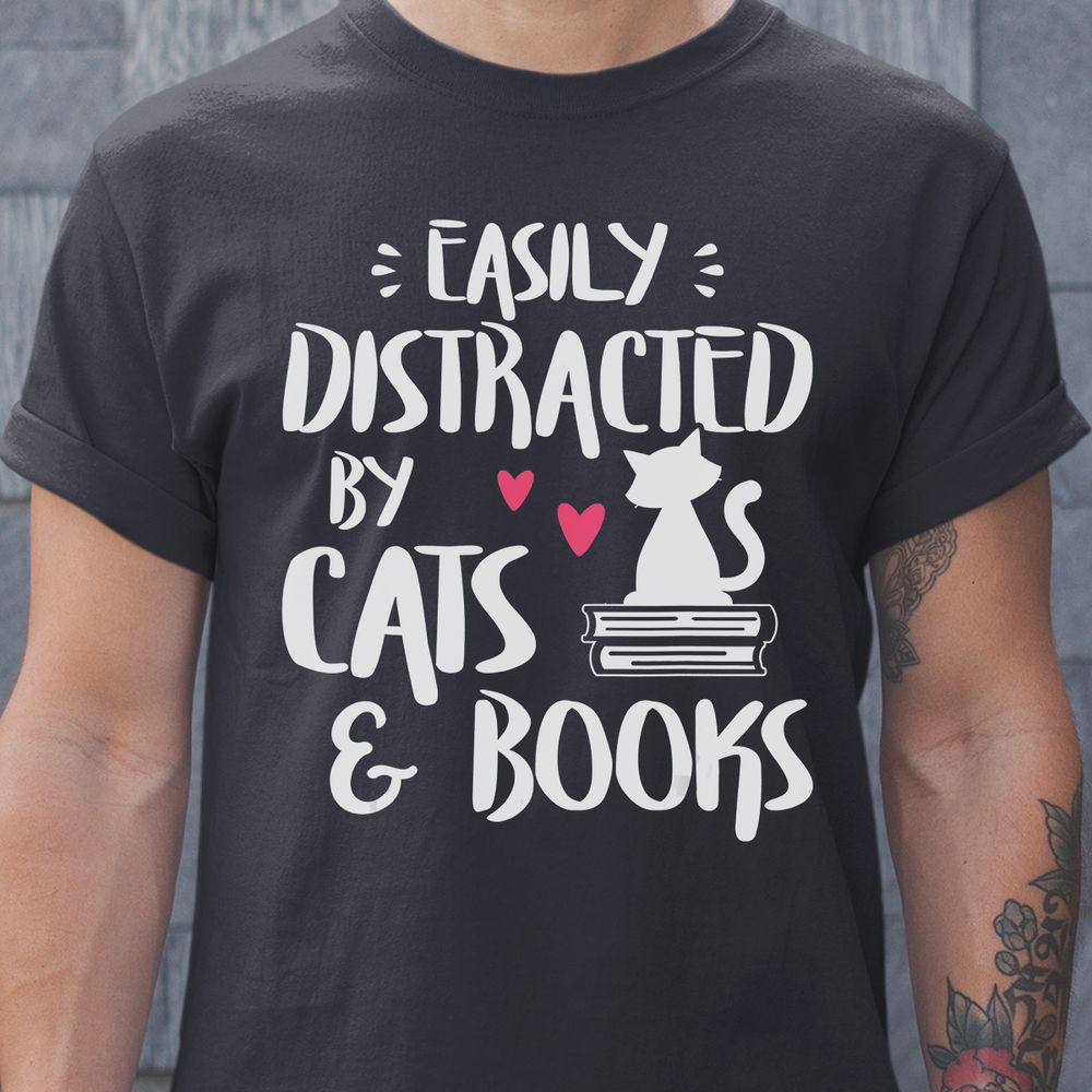 Classic Unisex T-Shirt - F7VBRH9Q - model - 0