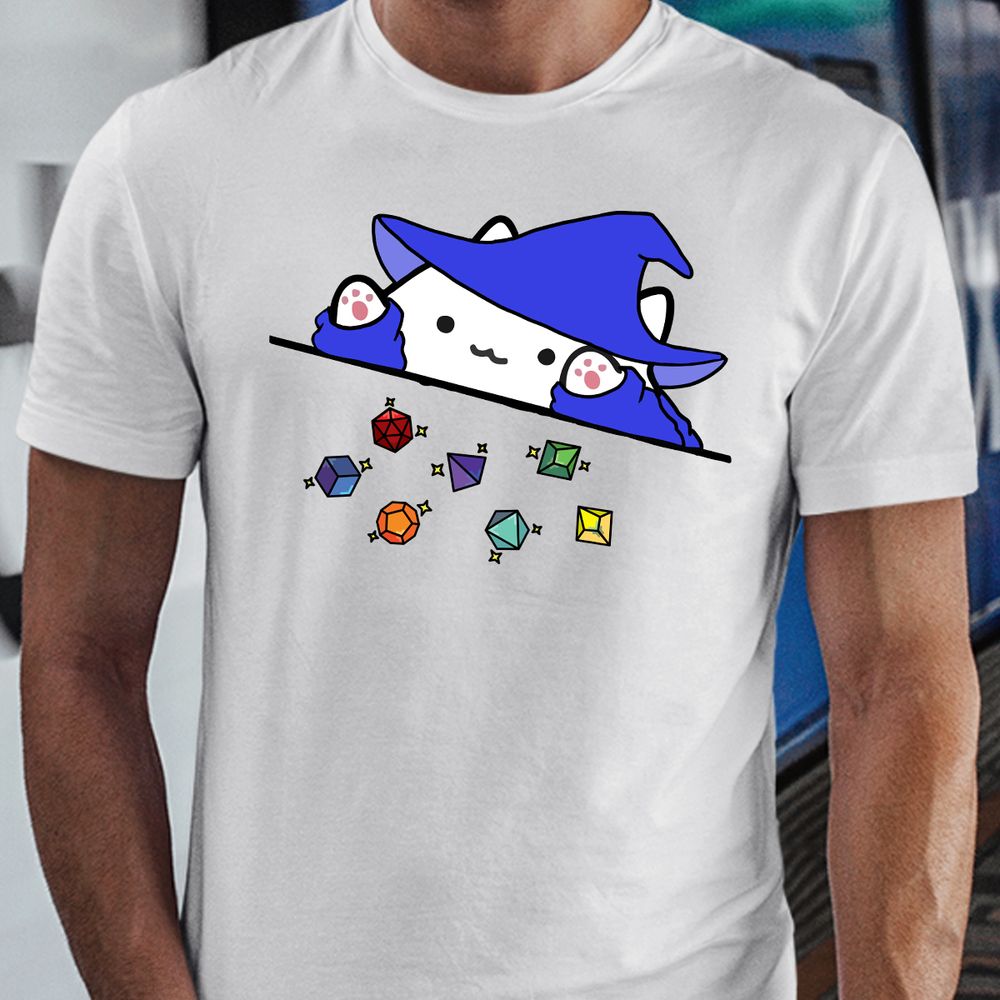 Classic Unisex T-Shirt - D86SESNX - model - 0