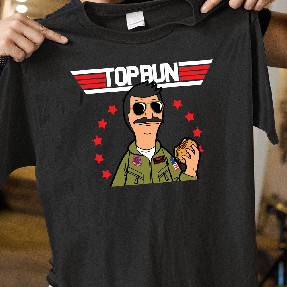 Classic Unisex T-Shirt - 67WWXNUK - model - 0