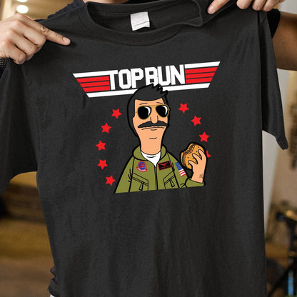 Classic Unisex T-Shirt - 67WWXNUK - model - 0