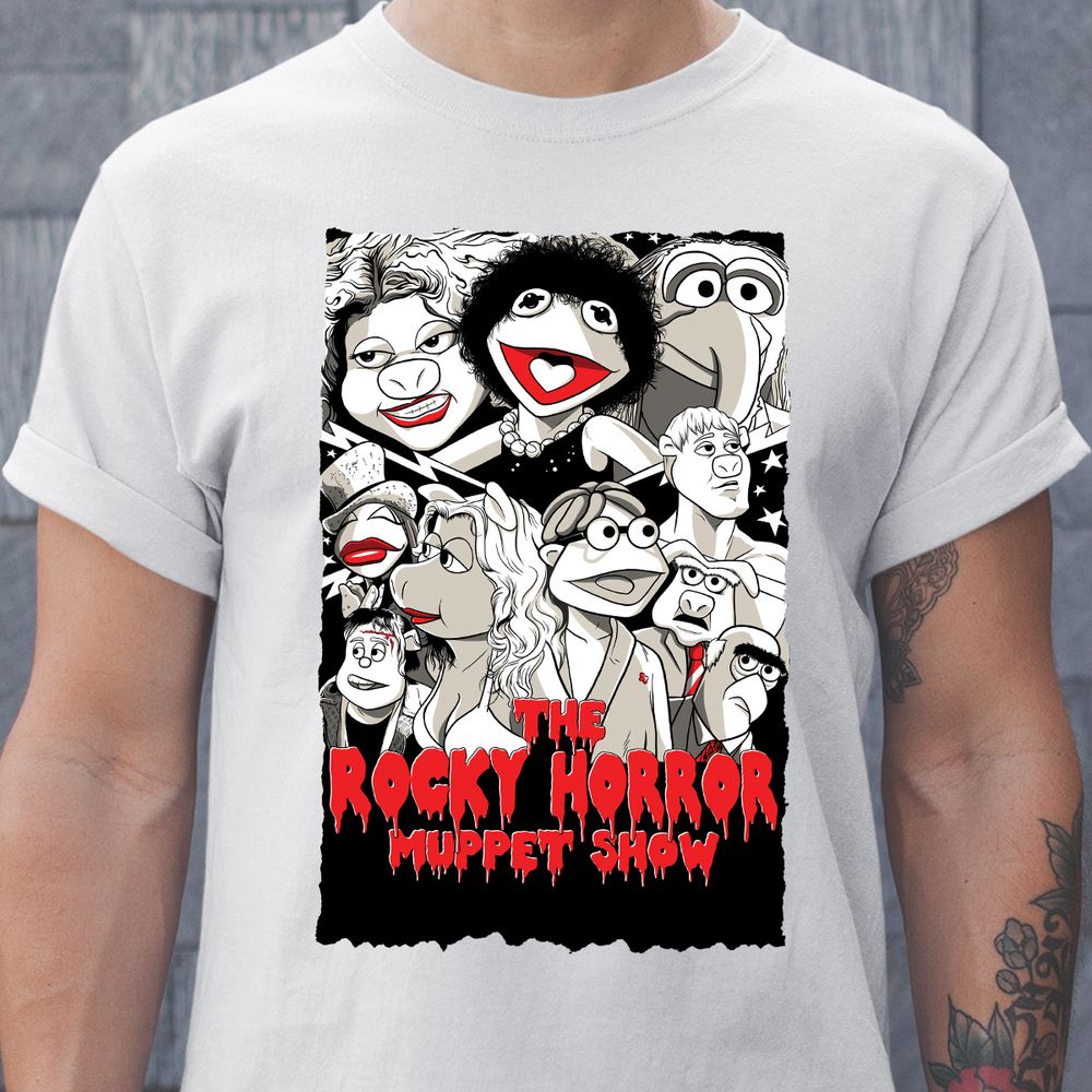 Classic Unisex T-Shirt - 2BQGYA1H - model - 0