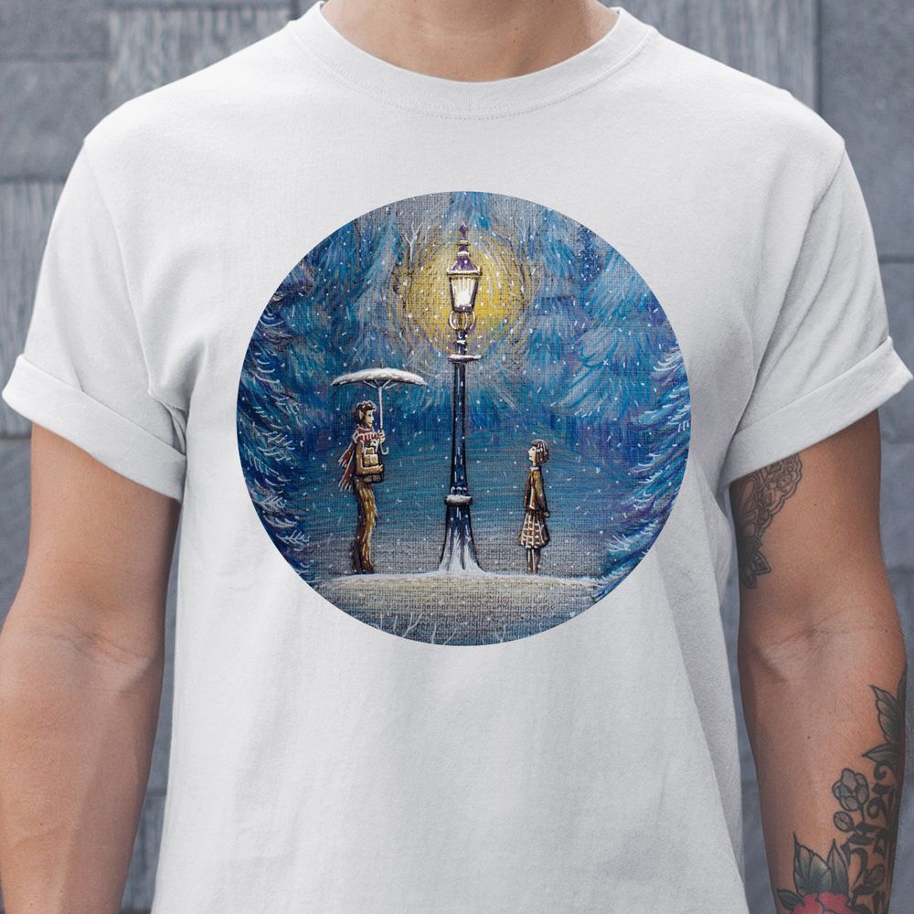 Classic Unisex T-Shirt - E2K7Z18T - model - 0