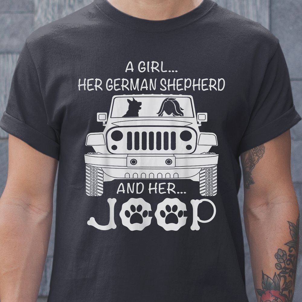 Classic Unisex T-Shirt - 2V28F4GG - model - 0