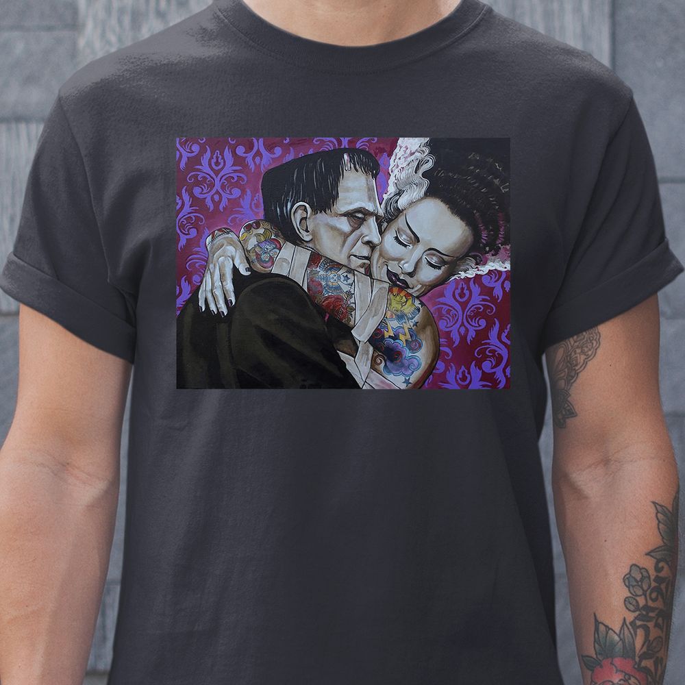 Classic Unisex T-Shirt - LL4CQGW4 - model - 0