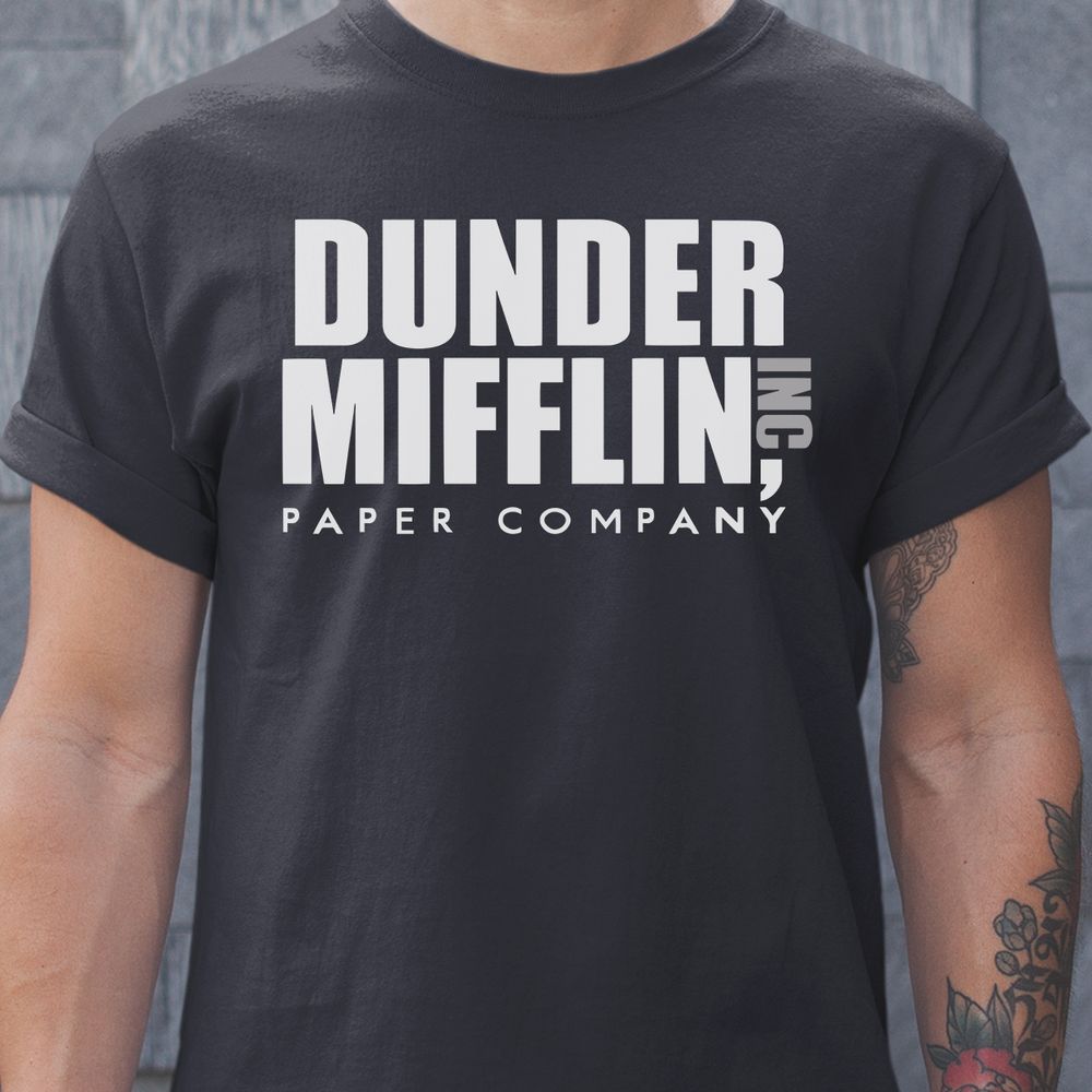 Classic Unisex T-Shirt - RWQ2RG4Z - model - 0