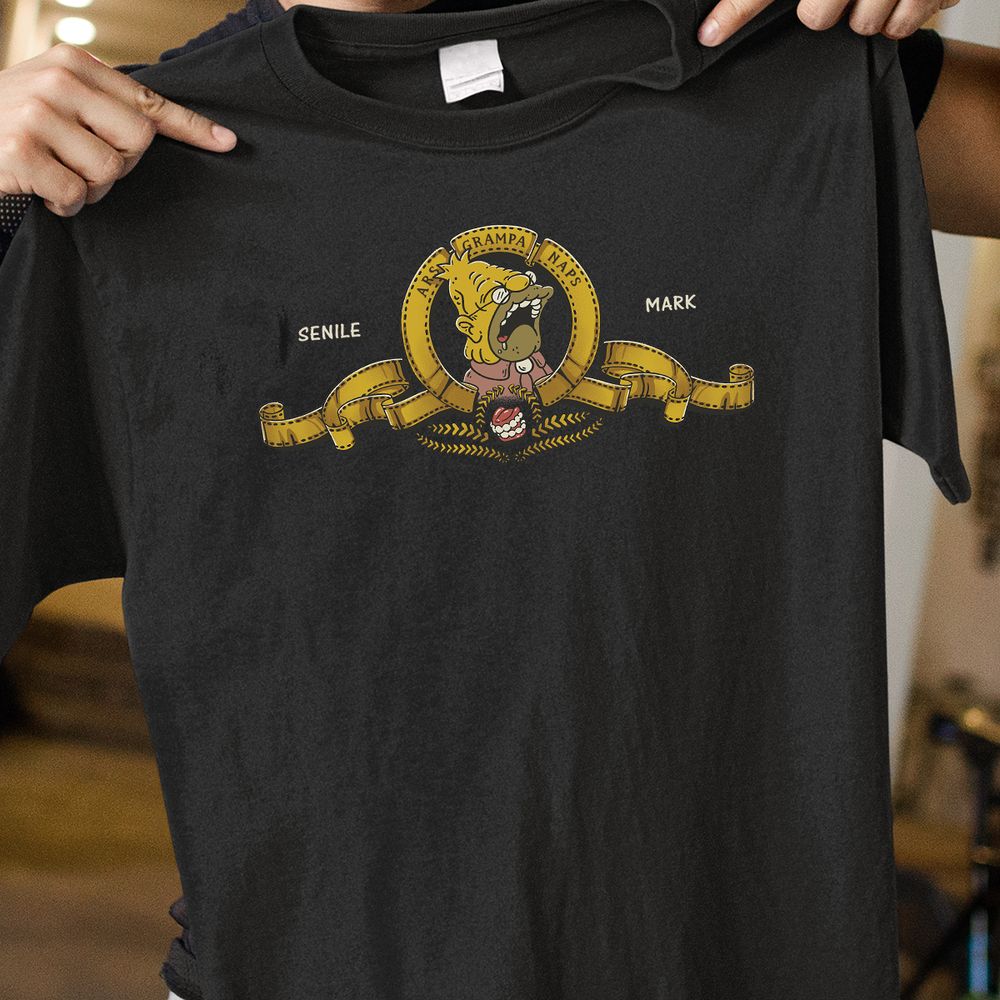 Classic Unisex T-Shirt - SQ76R3FL - model - 0