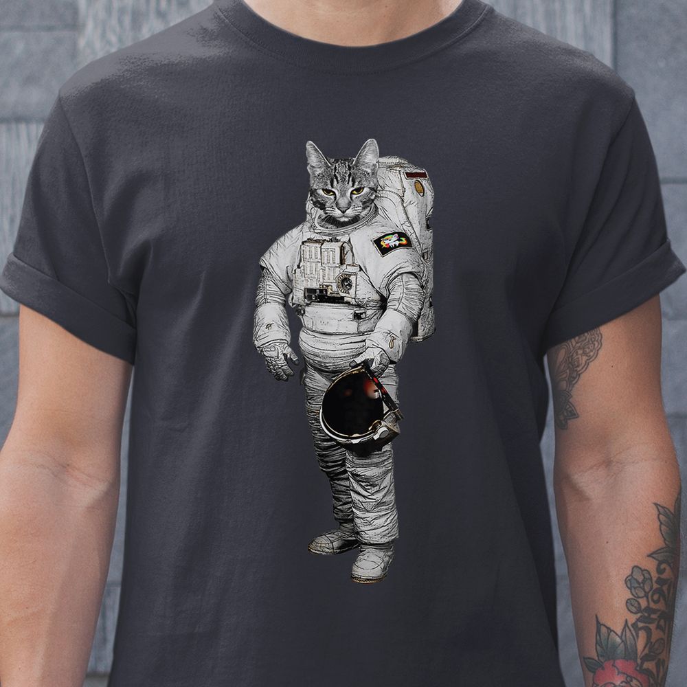 Classic Unisex T-Shirt - DBKXLU9M - model - 0