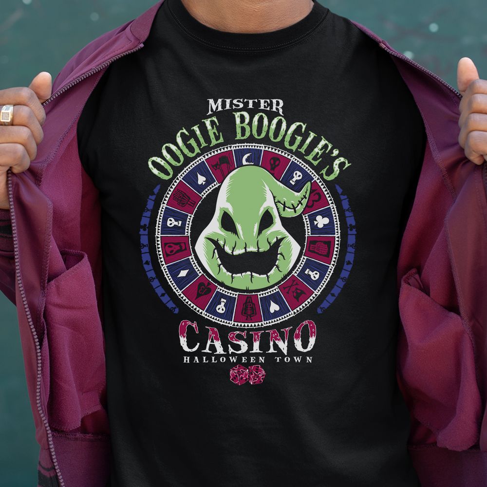 Classic Unisex T-Shirt - G3ULAN3S - model - 0