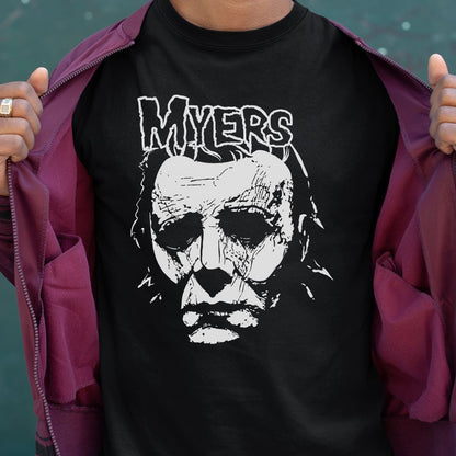 Classic Unisex T-Shirt - 7DXS5UPD - model - 0