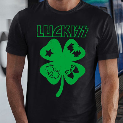 Classic Unisex T-Shirt - FCH6YXX2 - model - 0