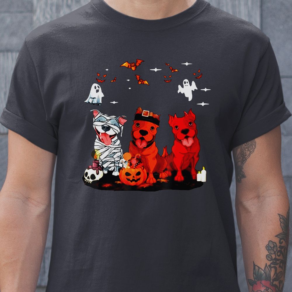 Classic Unisex T-Shirt - 4HWVJQL4 - model - 0