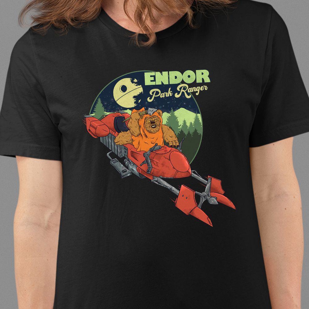 Classic Unisex T-Shirt - QW2JSXRK - model - 0