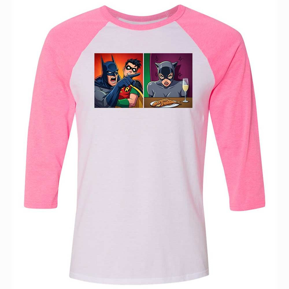 Bat Yelling at Catwoman - White/Neon Pink - 12
