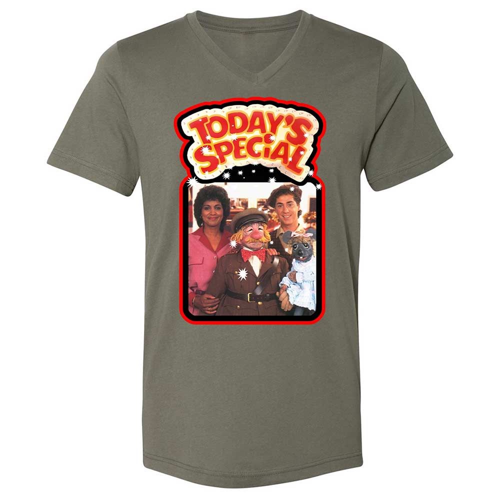 Unisex V-Neck T-Shirt - 3SAXVY7Q - Military Green - 15