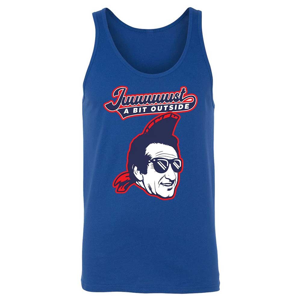 Juuuuust a bit outside - True Royal - 4