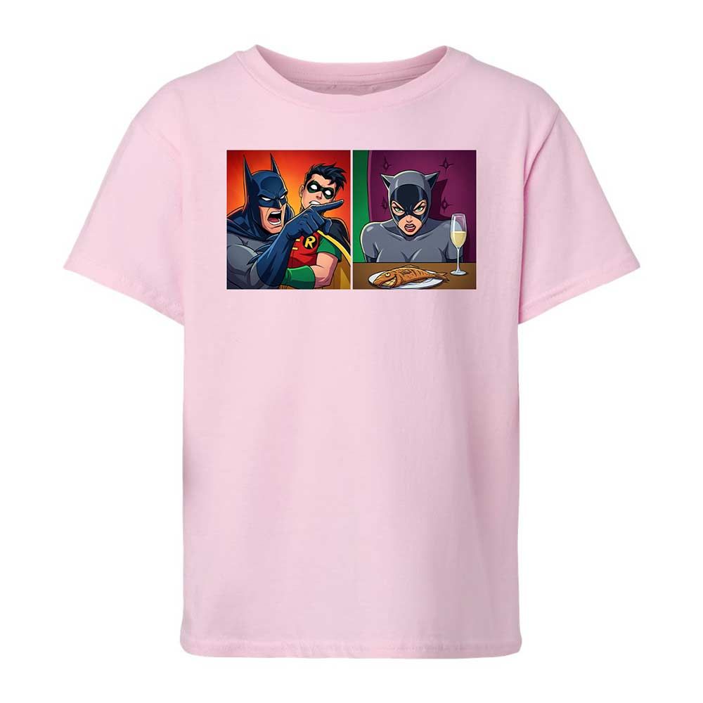 Bat Yelling at Catwoman - Light Pink - 7
