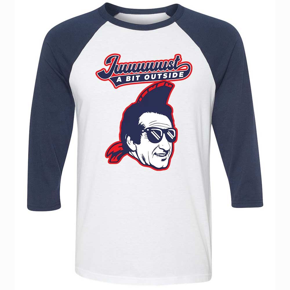 Juuuuust a bit outside - White/Navy - 8
