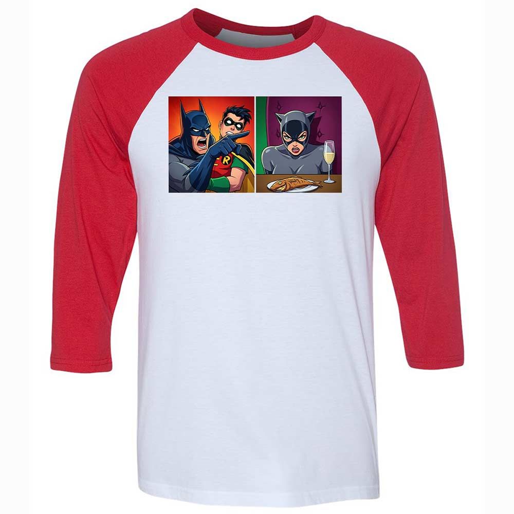 Bat Yelling at Catwoman - White/Red - 9