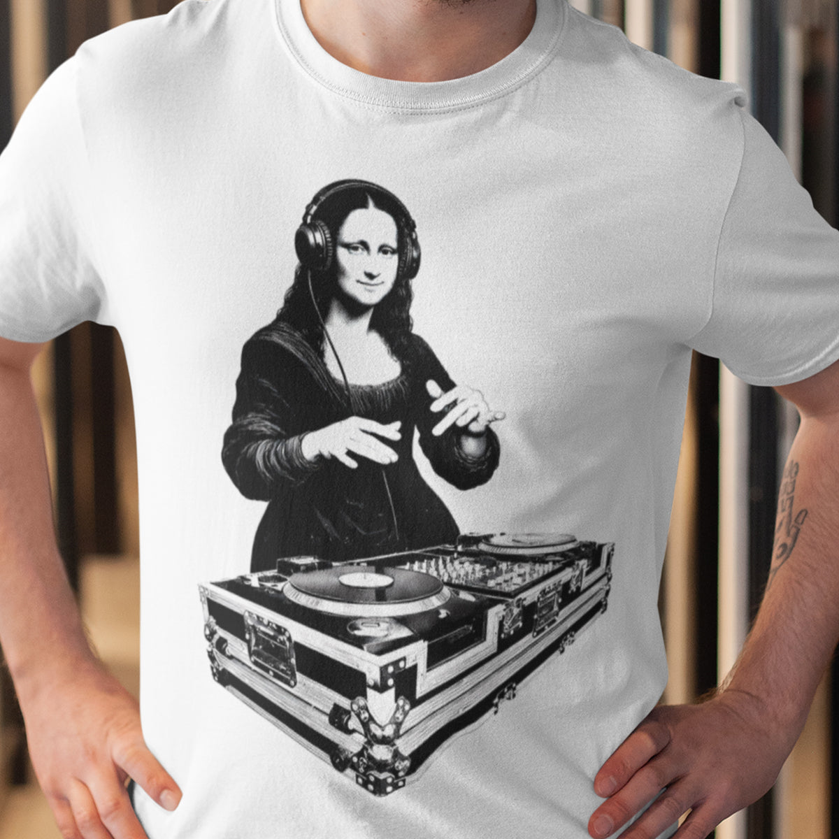 Classic Unisex T-Shirt - ALK672DF