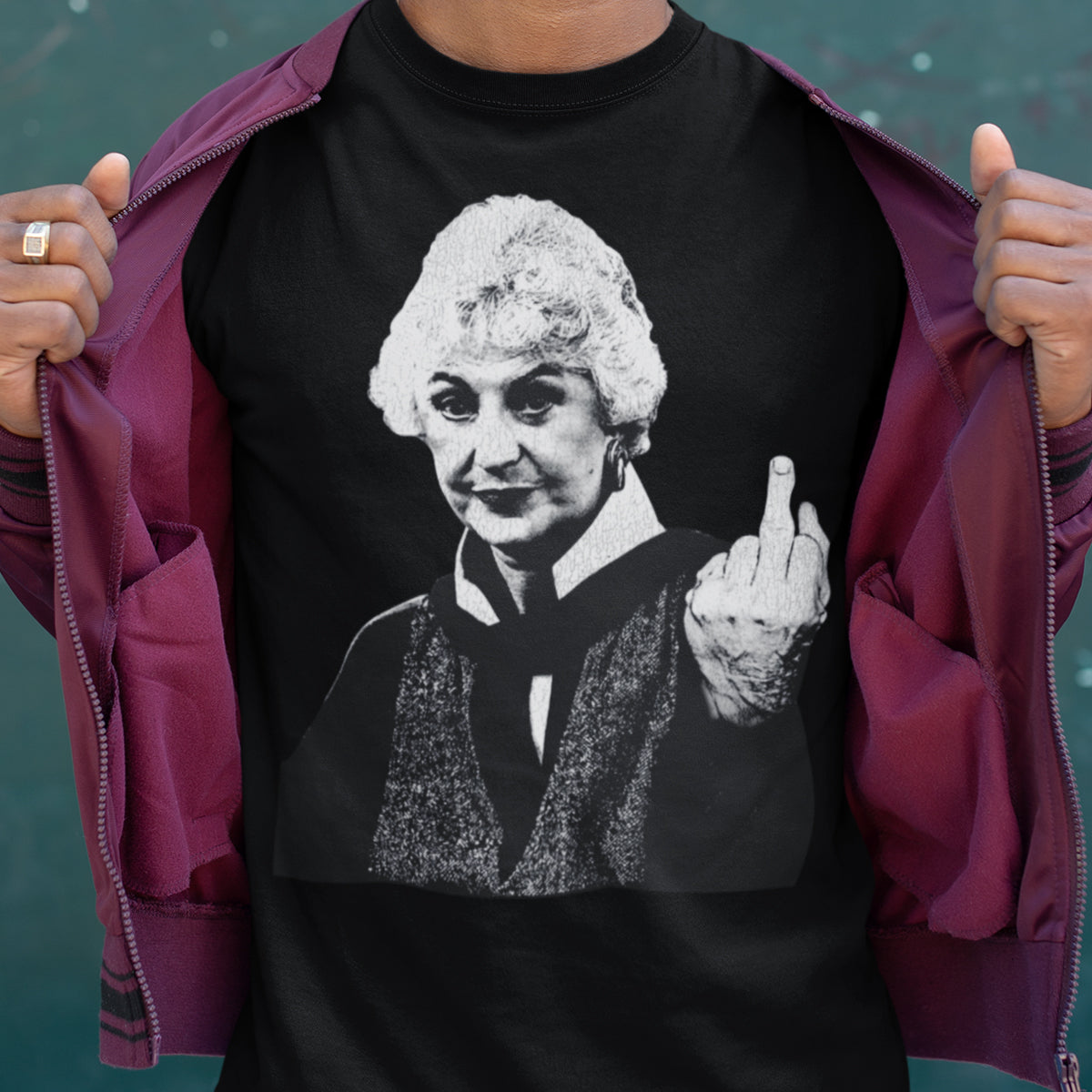 Classic Unisex T-Shirt - 6SV6XSJ2