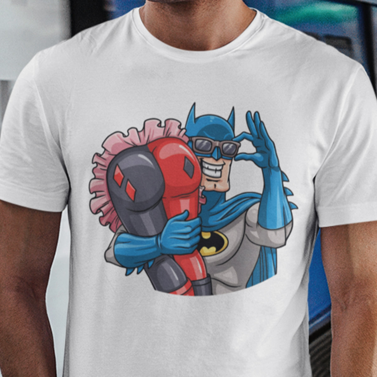 Classic Unisex T-Shirt - M6MAB4LU