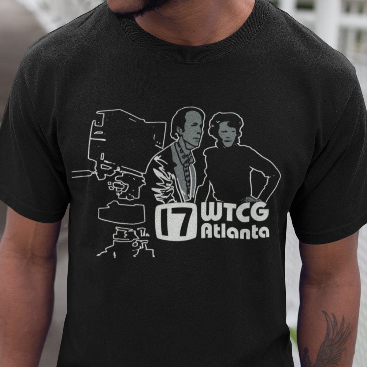 Classic Unisex T-Shirt - QUXREQU1