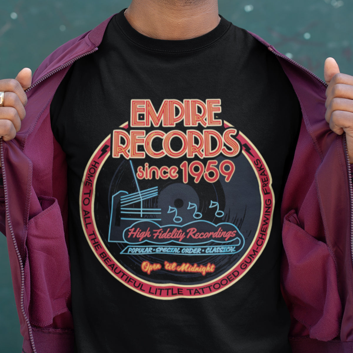 Classic Unisex T-Shirt - 23K8MVG6