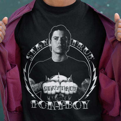 Classic Unisex T-Shirt - UF69ZZX6